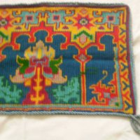 19ти век Ръчно плетена Възглавница многоцветни вълнени конци, снимка 4 - Антикварни и старинни предмети - 39496037