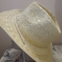 Дамска лятна каубойска шапка Шик, снимка 1 - Шапки - 41398229