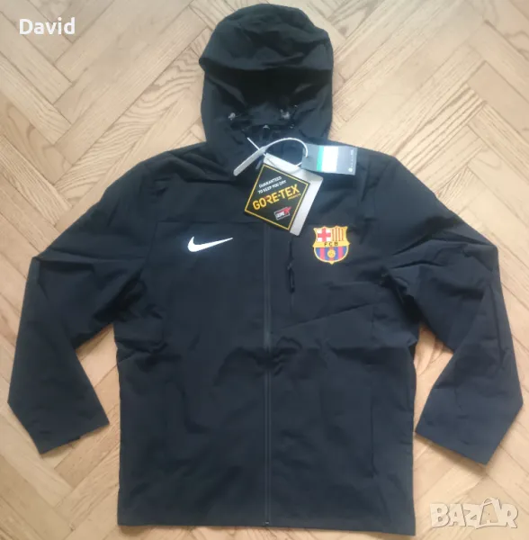 Ново яке на Барселона тип ветровка, снимка 1