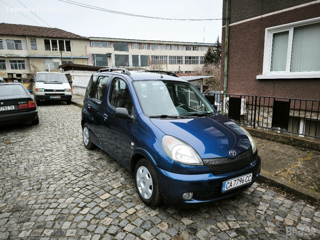 Toyota Yaris Verso, снимка 1