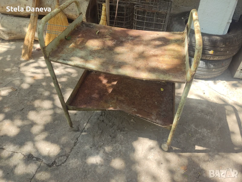 Стара метална маса за реставрация , снимка 1