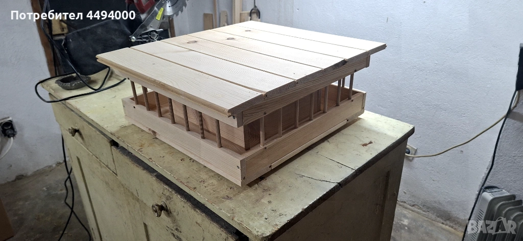 Хранилка за гълъби квадратна, снимка 1