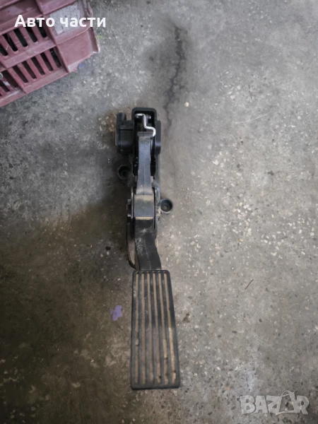 Педал газ Mercedes A Class W169 1.7 i 115 конски сили A1693000304, снимка 1