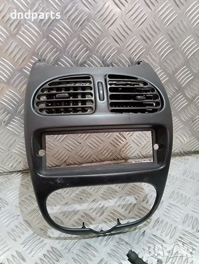 Централна конзола за Peugeot 206, 2001г., снимка 1