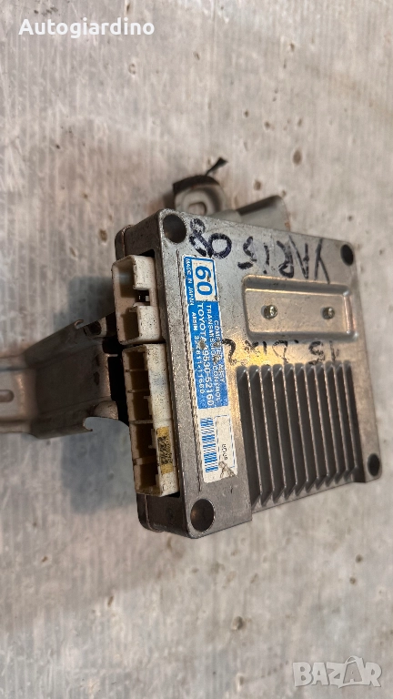 Компютър за двигател / ECU / Моторен компютър за Toyota Yaris - 89530-52160 / 324811-11660, снимка 1
