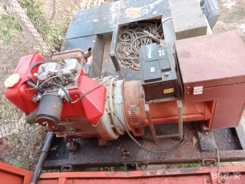 Двуцилиндров дизелов двигател 18 кс , снимка 1