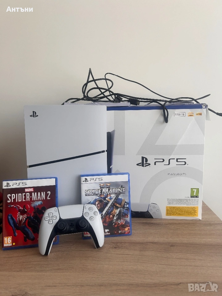 Playstation 5 Slim 1TB Disc Edition с 2 игри , снимка 1