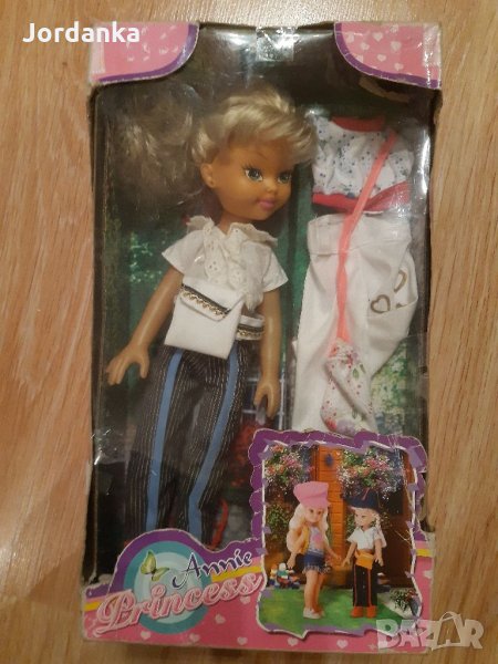 Кукла с дрехи, снимка 1