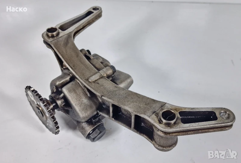 Маслена Помпа Хюндай Х1 Киа Кия Соренто 2.5 ЦРДИ Hyundai H1 Kia Sorento 2.5 CRDI, снимка 1