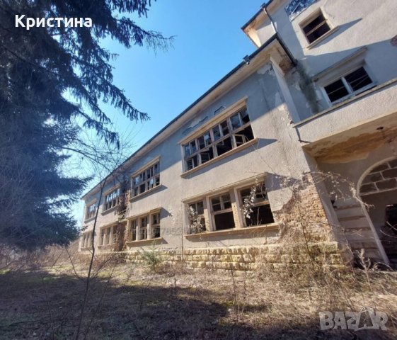 Продавам бившо училище, снимка 4 - Парцели - 40804221