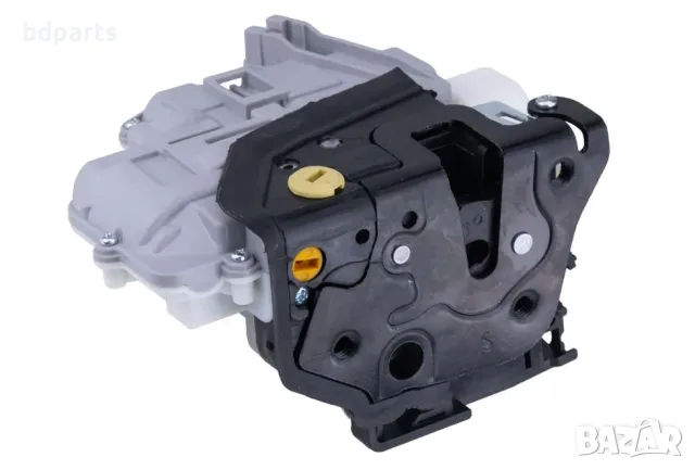 Брава за задна лява врата VW, Passat B6, Tiguan 5N, Audi A4 A5 Q5 Q7,, снимка 2 - Части - 56142155