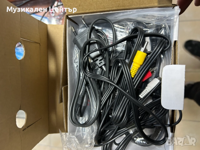 Видео камера Samsung VP D353i за ЧАСТИ , снимка 2 - Камери - 52987669