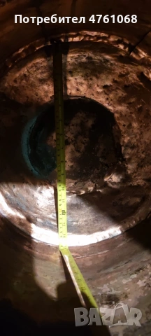 Продавам два медни казана 