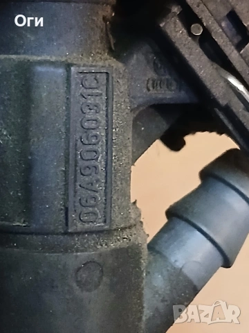 Бензинови дюзи за Голф 4,Бора и Битъл 2.0 115к.с. 06A906031C, снимка 3 - Части - 53748007