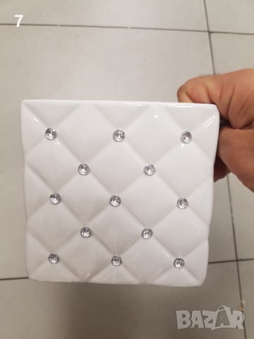 Саксии, снимка 2 - Саксии и кашпи - 36062122