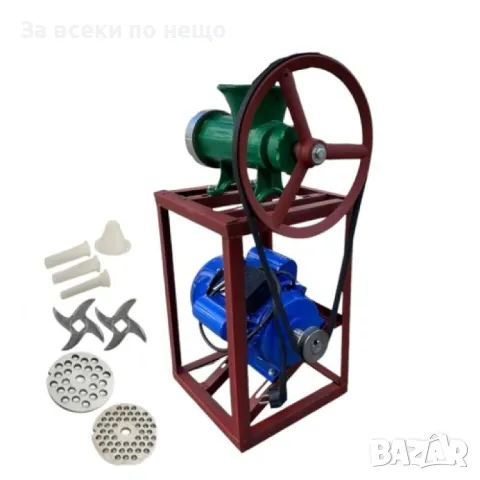 Чугунена месомелачка 32-ри номер с електромотор и стойка