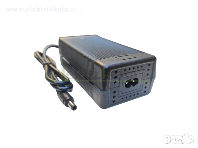 Зарядно устройство 67.2V (DC 5.5 x 2.5 мм) компактно