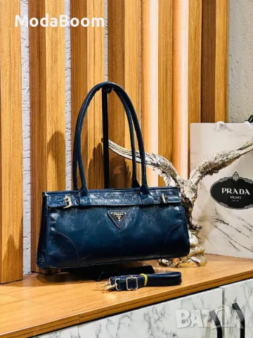 Prad🅰️ дамски чанти Различни цветове, снимка 8 - Чанти - 48815955