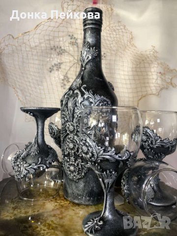 Сервиз за аперитив от 6 чаши и декорирана бутилка за любимо питие, снимка 2 - Декорация за дома - 35697564