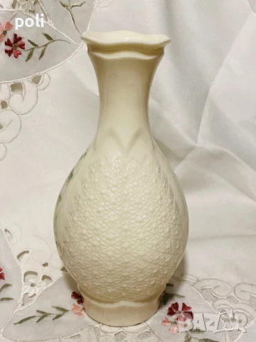 порцеланова ваза, снимка 4 - Вази - 50958387