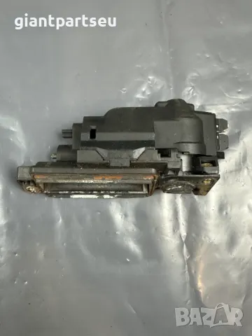 Дръжка БАГАЖНИК за Мерцедес Mercedes-benz W203 W211 A2037500093