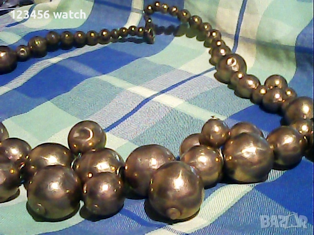 старо позлатано колие