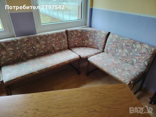 Кухненски ъгъл/ Ъглова пейка 