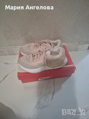 Nike дамски маратонки , снимка 2 - Маратонки - 55741070