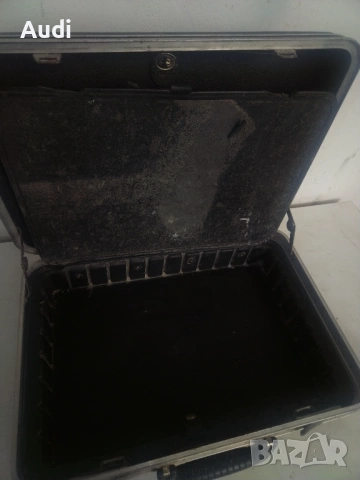 WISENT куфар за инструменти. Множество отделения! Габаритни размври: Ширина 45см Дълбочина 33см Висо, снимка 5 - Куфари с инструменти - 53222865