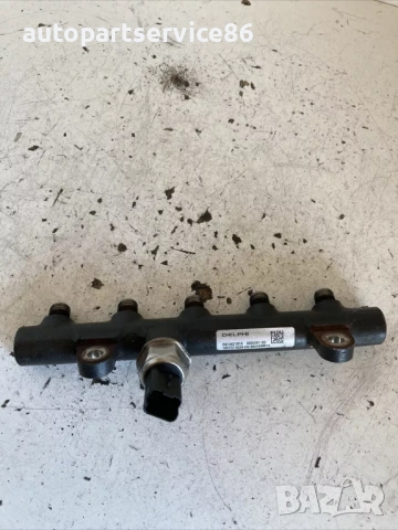 Горивна рейка със сензор за Peugeot 308 2.0 HDi (2009) 9656391180