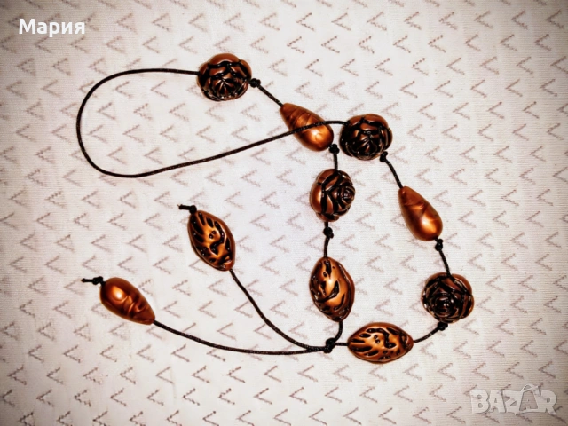 Гердан с рози