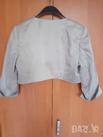 Късо сако, снимка 6 - Сака - 51858476