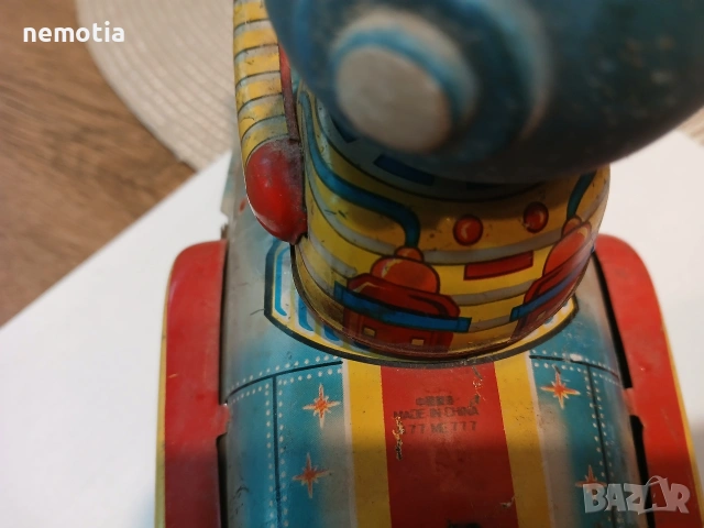 Стара ламаринена играчка, снимка 2 - Антикварни и старинни предмети - 53563523