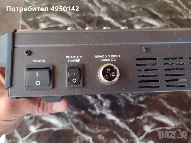 Аудио миксек Alesis Multimix 8 USB FX, снимка 9 - Ресийвъри, усилватели, смесителни пултове - 56087781