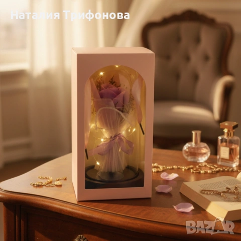Декоративна роза в стъклен купол - В подаръчна кутия, снимка 3 - Подаръци за жени - 53063167