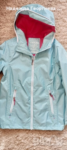 Детско яке водоустойчиво на Декатлон за момиче12-14 год