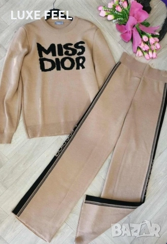 Дамски Комплект - Плетиво DIOR , снимка 2 - Комплекти - 52425614