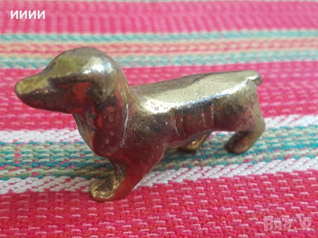 Бронзова пластика статуетка куче