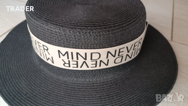 шапка с периферия дамска с надпис Never mind, снимка 3 - Шапки - 49985272