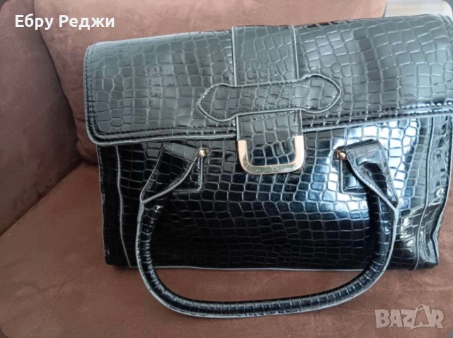 Дамски чанти, снимка 3 - Чанти - 51952217