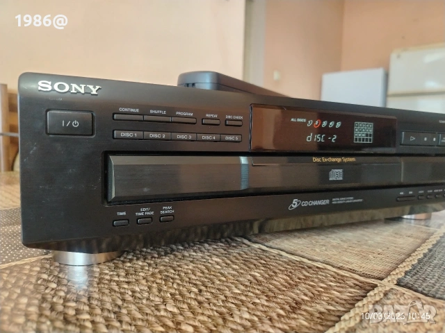 Sony CDP-CE235 , снимка 3 - Декове - 52087871