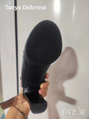 Дамски обувки , снимка 4 - Дамски обувки на ток - 51979626