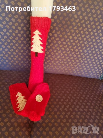 Ръчно плетени дамски коледни чорапи' размер 38, снимка 3 - Дамски чорапи - 50799897