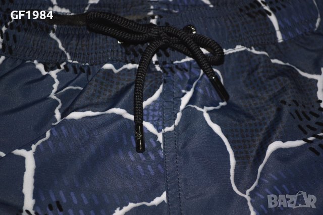 Emporio Armani - мъжки шорти, размер  52(L), снимка 2 - Други - 40524067