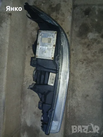 Десен фар за Renault Laguna II (2001 - 2005), снимка 2 - Части - 55932094