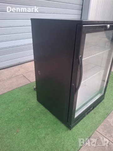Хладилна витрина , снимка 2 - Витрини - 52416959