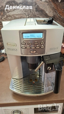 Кафеавтомат/Кафемашина Delonghi Magnifica Elegance 