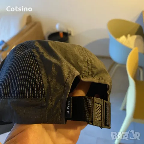 шапки carhartt huf vans herschell нови, снимка 4 - Шапки - 56338847