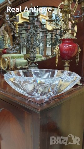 Голяма антикварна словенска кристална купа бомбониера фруктиера- Rogocka, снимка 1 - Антикварни и старинни предмети - 39130076