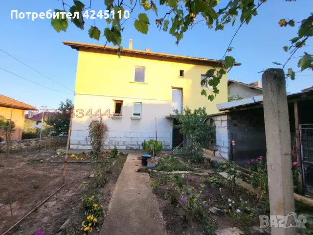 ЛУКОВИТ -ПРОДАВА СЕ, снимка 2 - Къщи - 47338892